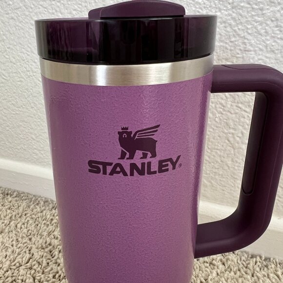 Stanley 30oz Tumbler Hammertone Lilac NWT - Picture 2 of 4